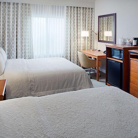 Hampton Inn & Suites Lancaster Eksteriør billede