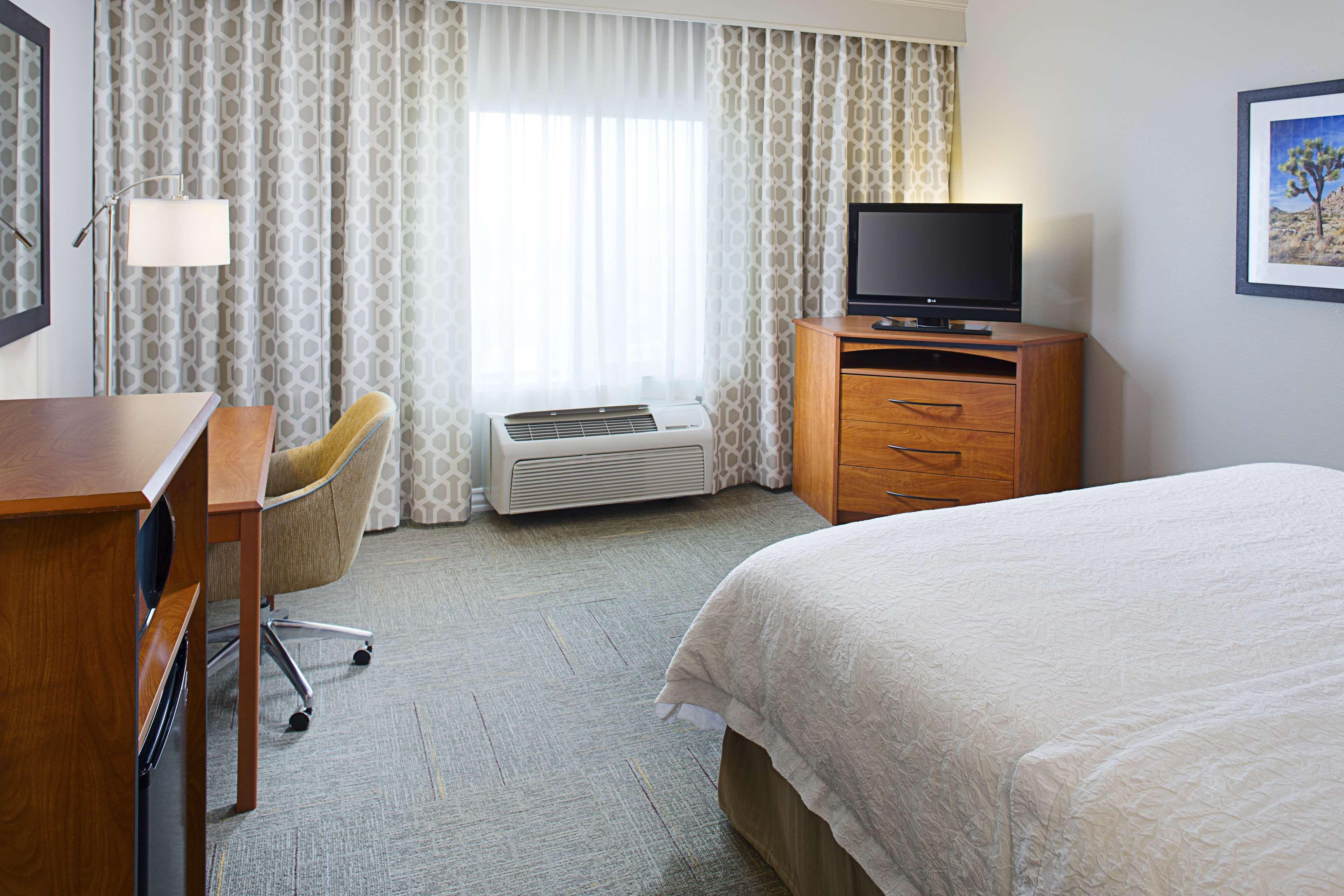 Hampton Inn & Suites Lancaster Eksteriør billede