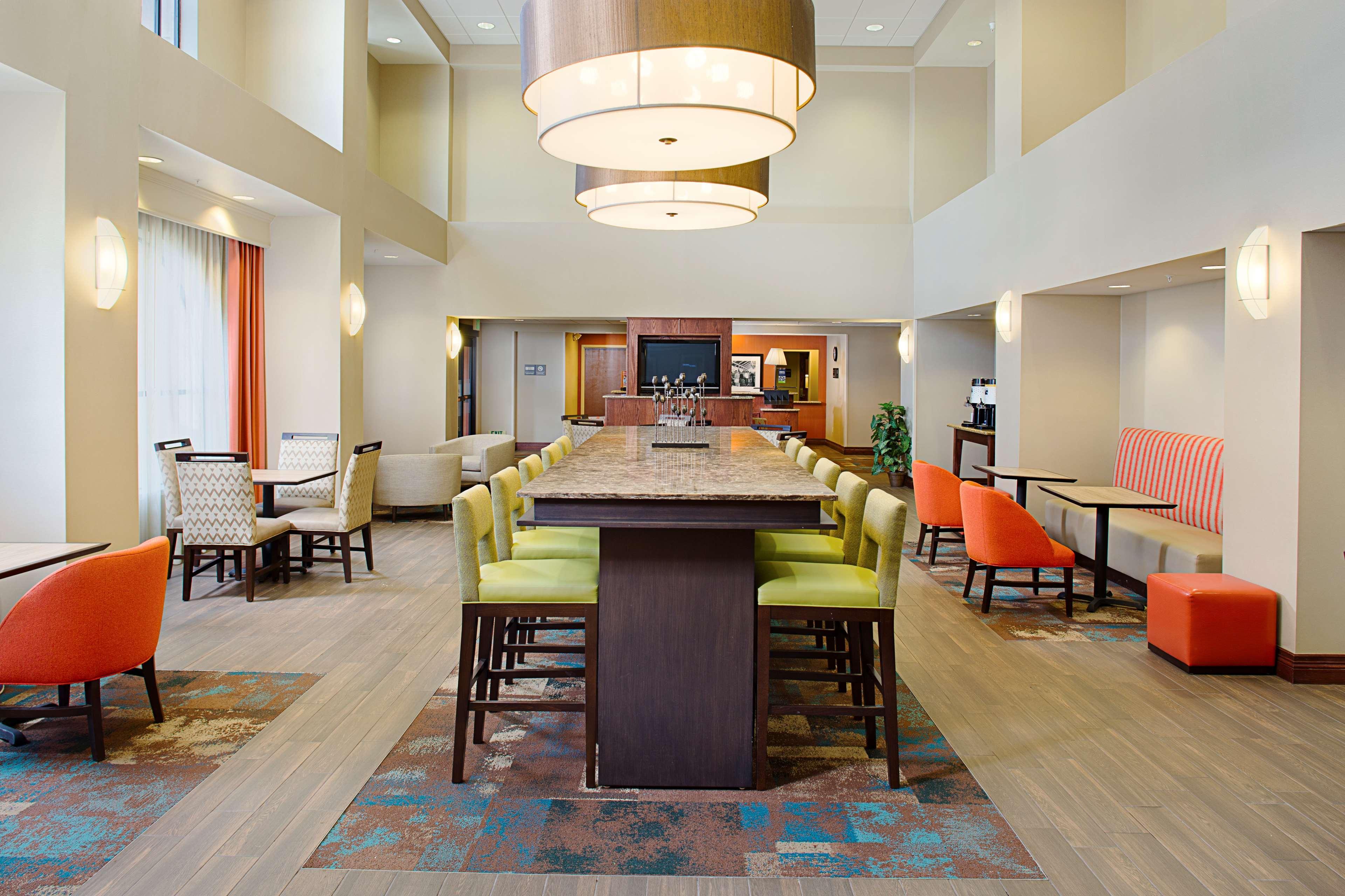 Hampton Inn & Suites Lancaster Eksteriør billede