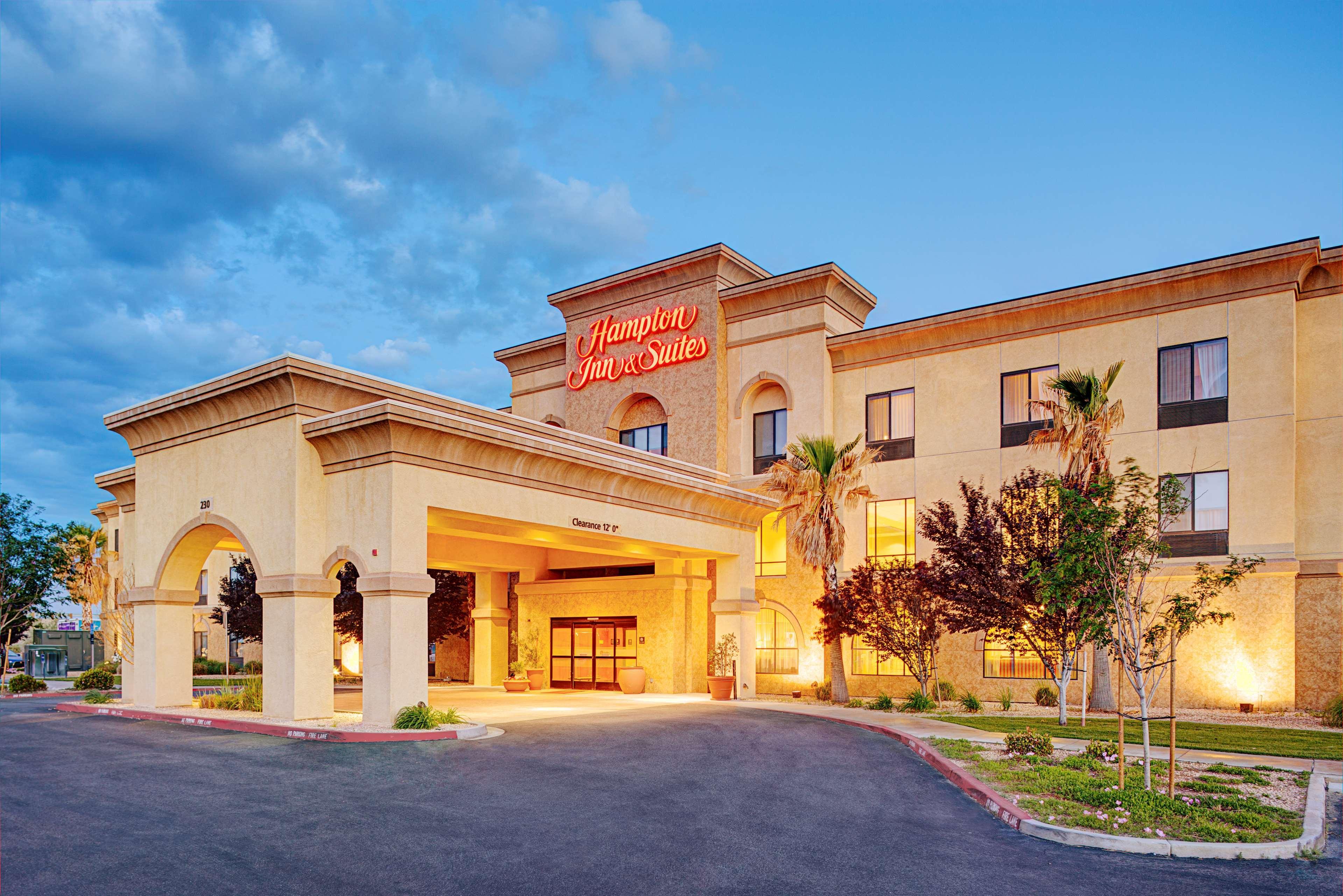 Hampton Inn & Suites Lancaster Eksteriør billede