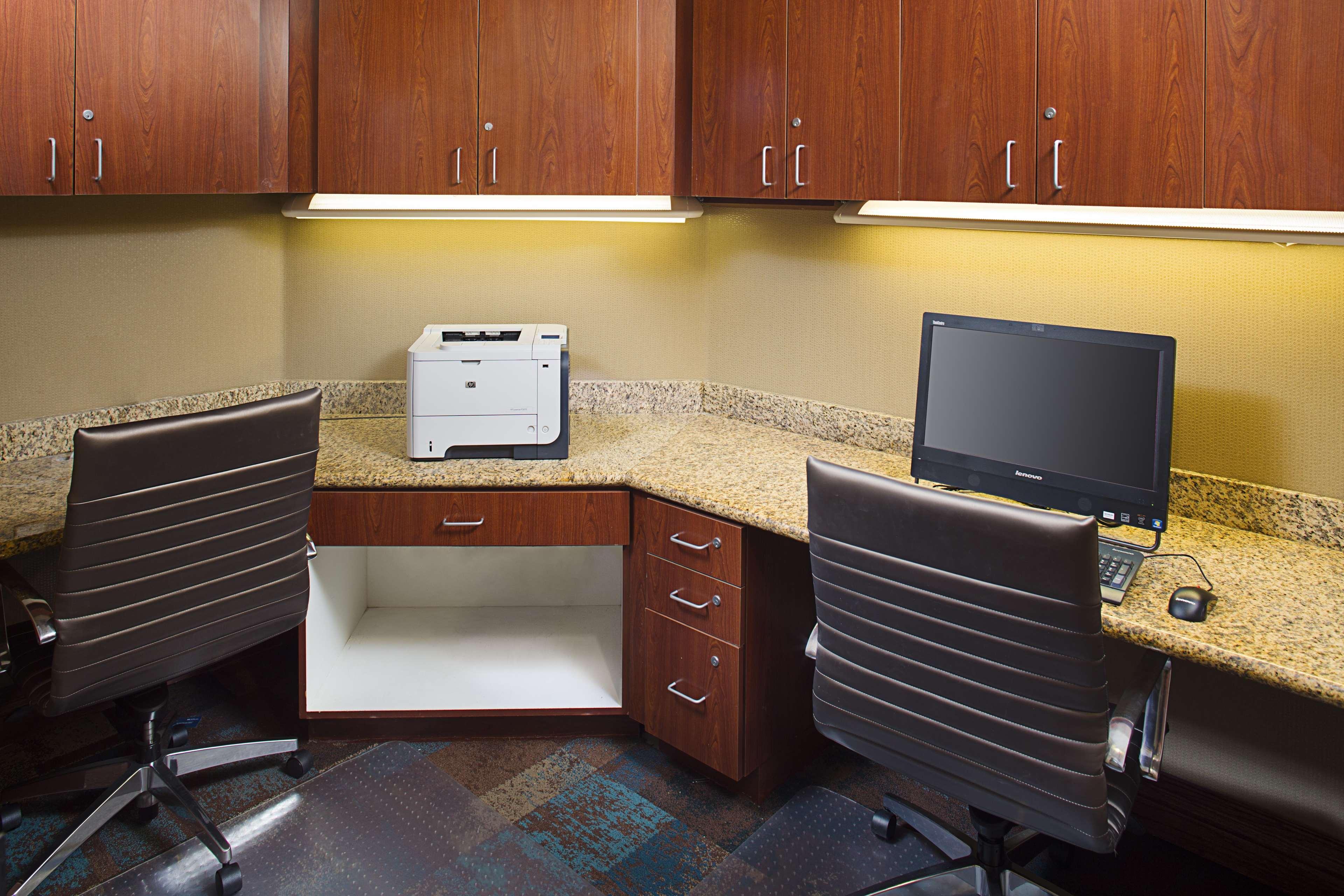 Hampton Inn & Suites Lancaster Eksteriør billede