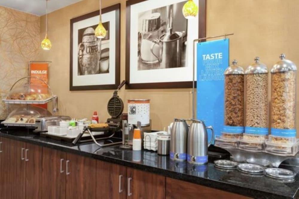 Hampton Inn & Suites Lancaster Eksteriør billede