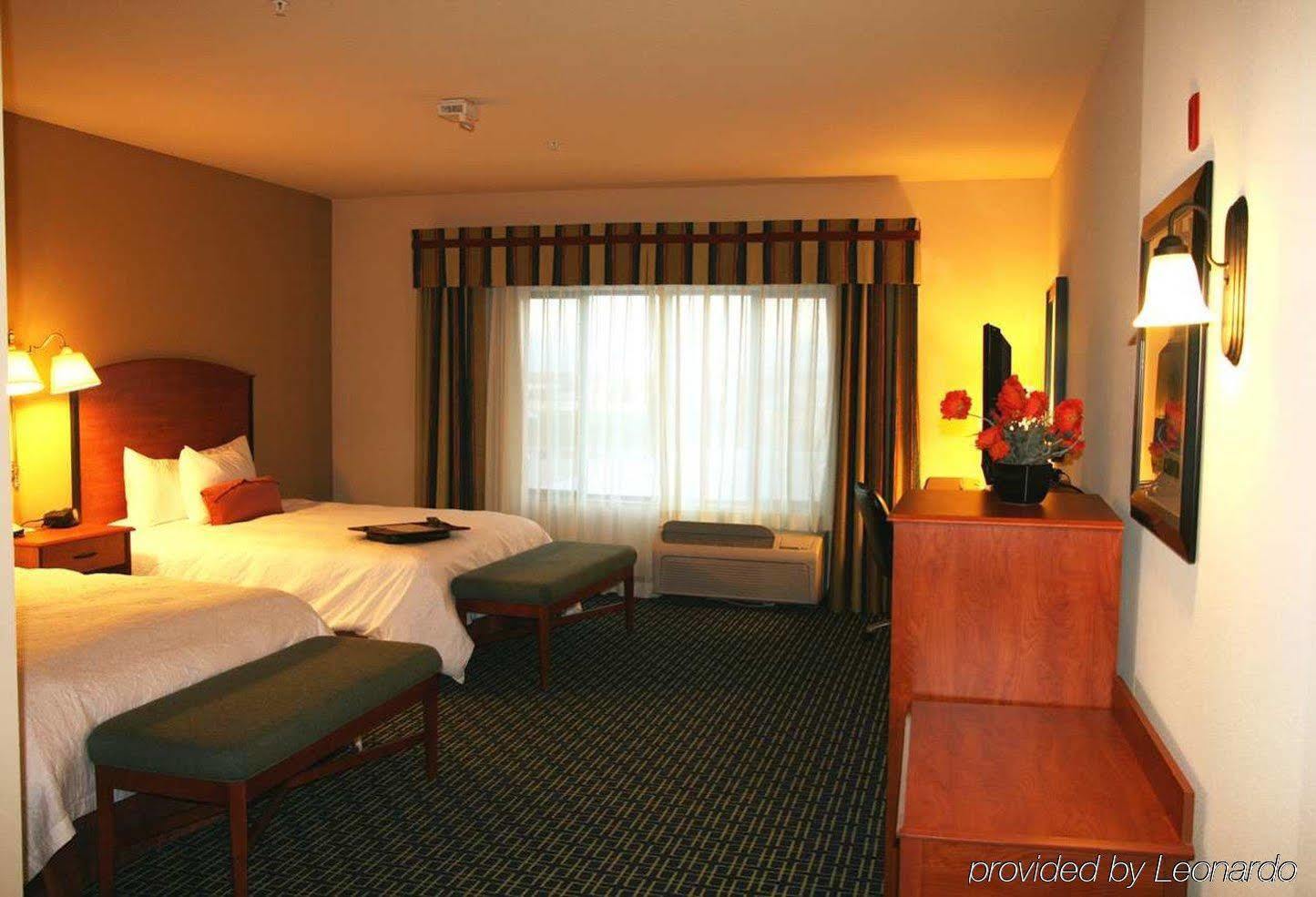 Hampton Inn & Suites Lancaster Værelse billede